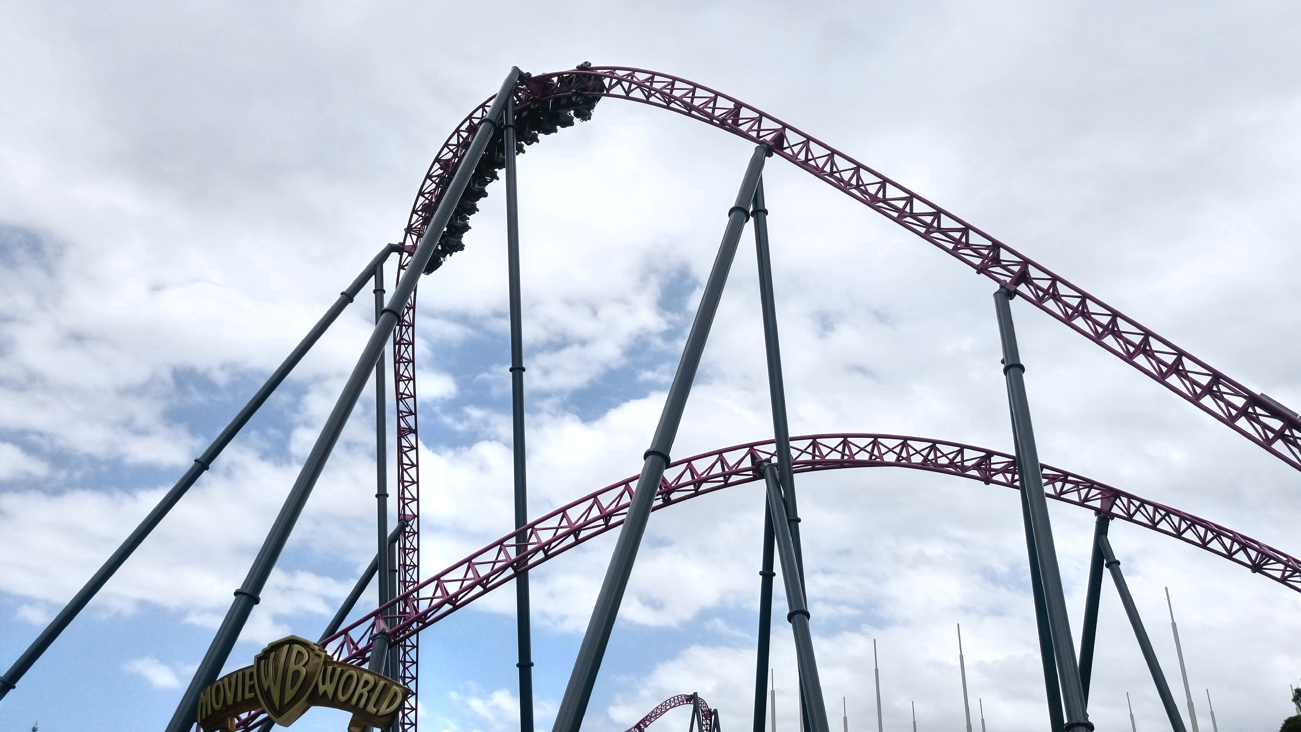 RCDB reports 196ft height for Movie World 'hypercoaster