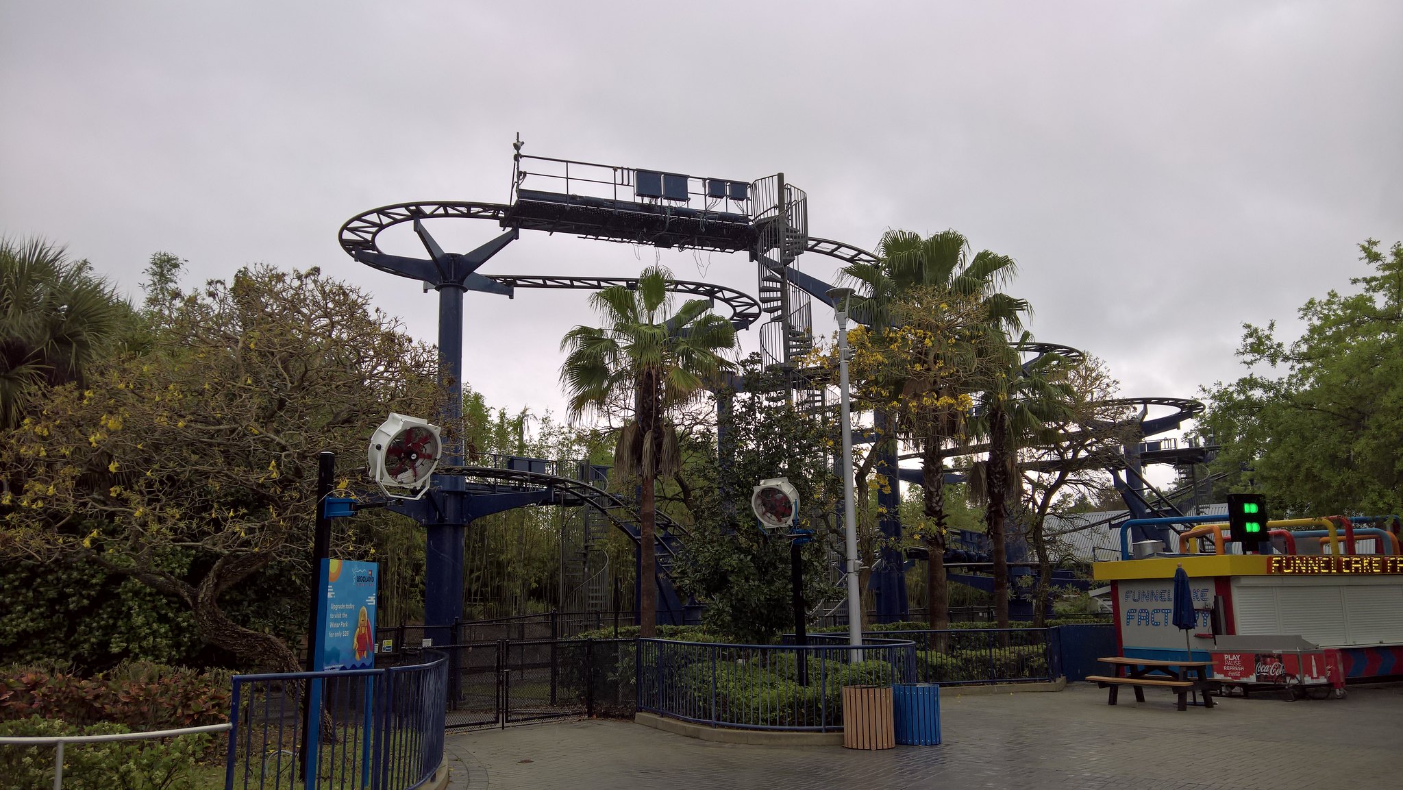 52009002804_90ce86fe04_k.jpg